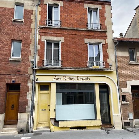 Les Rotins - Logements Climatises - Cathedrale A 2 Pas Reims Exteriör bild