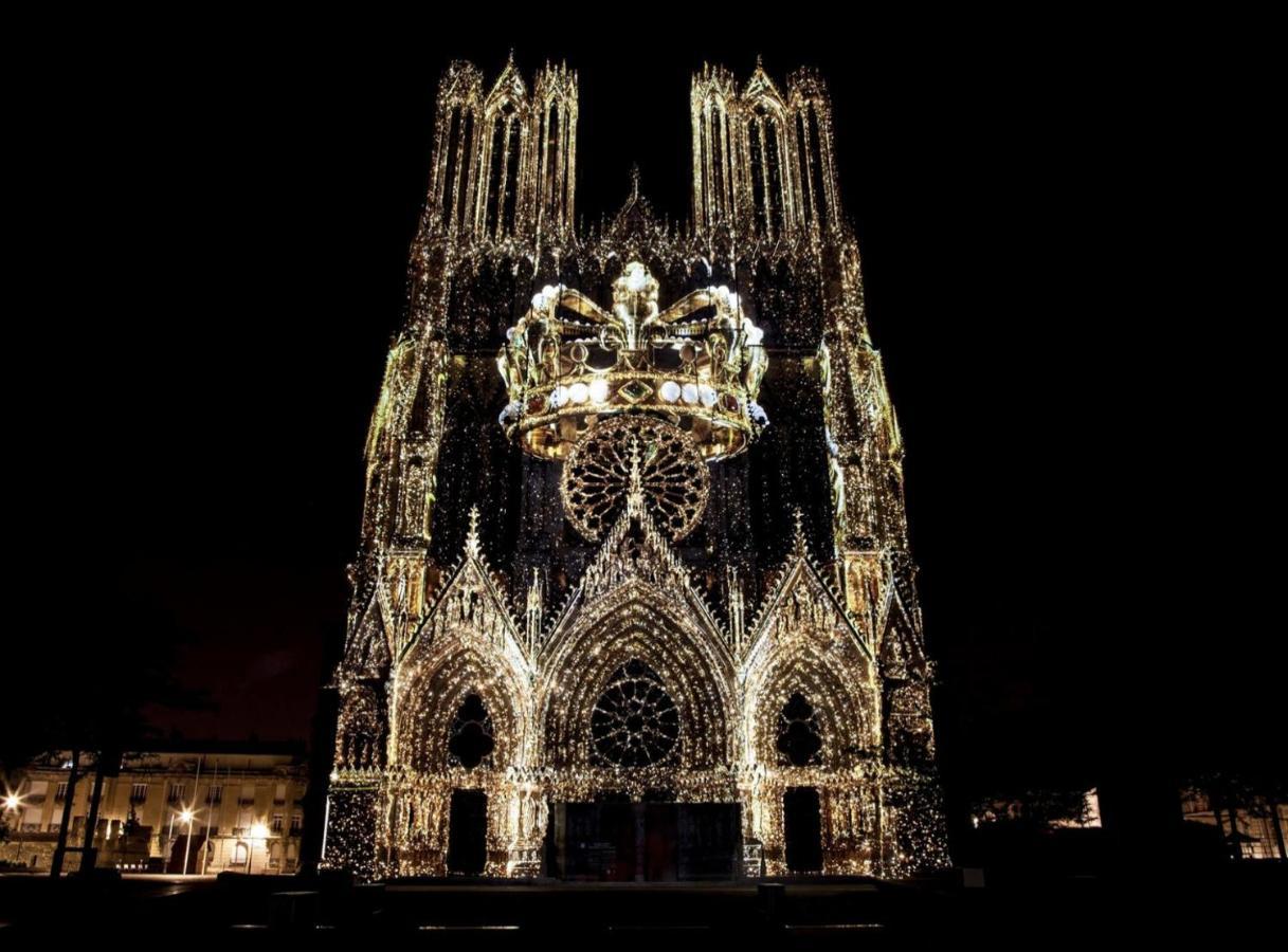Les Rotins - Logements Climatises - Cathedrale A 2 Pas Reims Exteriör bild